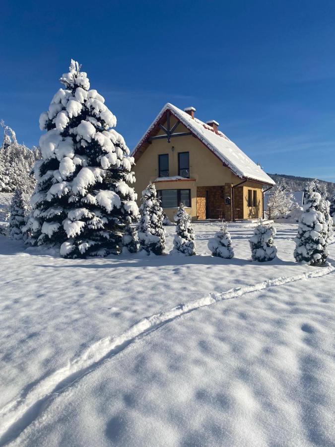 Domki U Gretka Lutowiska Exterior foto